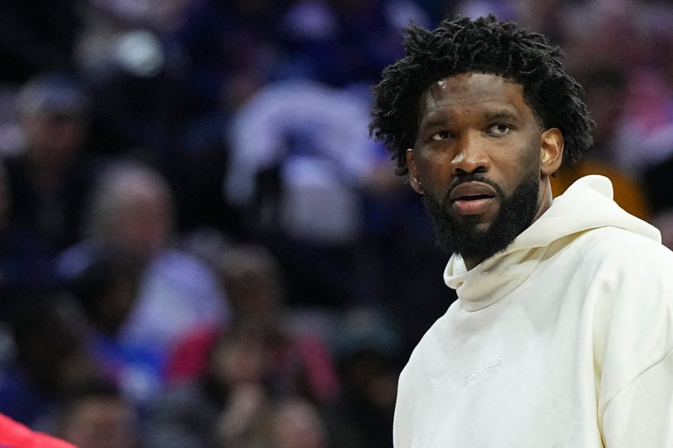 76ers star Joel Embiid hit with NBA suspension for shoving journalist