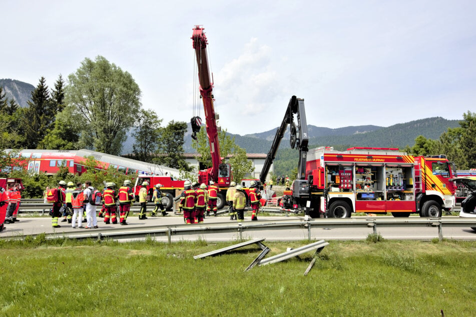 Das Unglück ereignete sich gegen 12.15 Uhr im Ortsteil Burgrain in den Loisachauen.