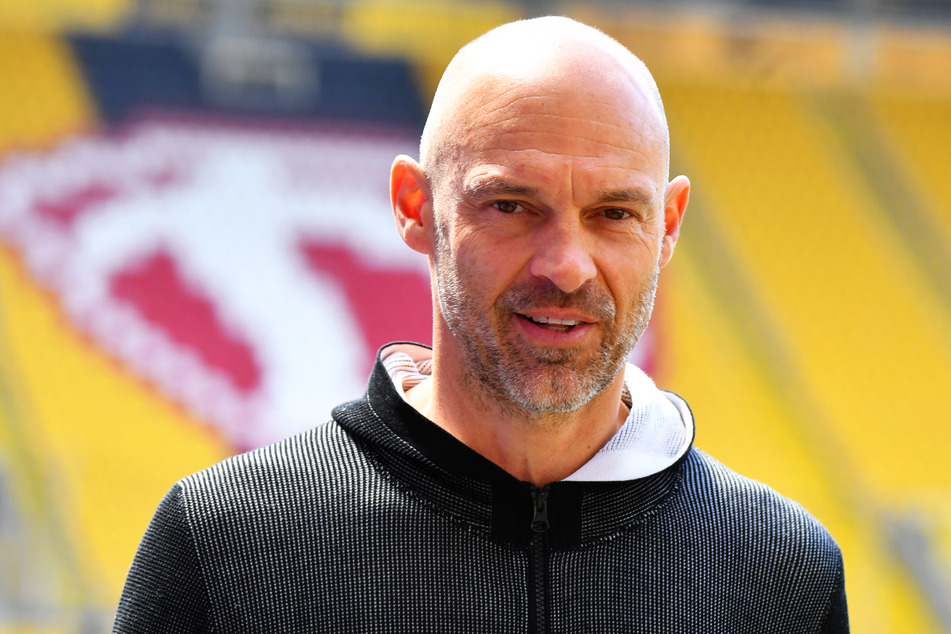 Wird Dynamo-Coach Alexander Schmidt (52) gegen seinen Namensvetter Erik (41) als Sieger vom Platz gehen?