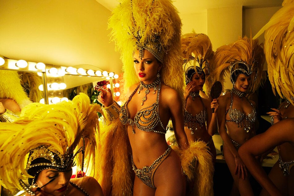 Taylor Swift debuted her 12th studio album, The Life of a Showgirl, on Friday.