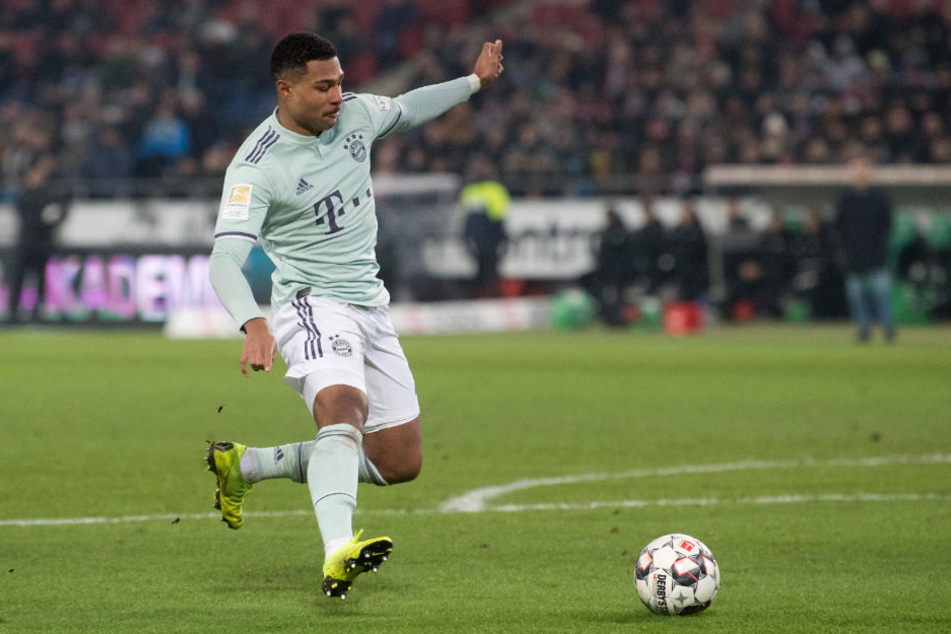 Gnabry vor seinem Treffer zur 3:0-Führung.