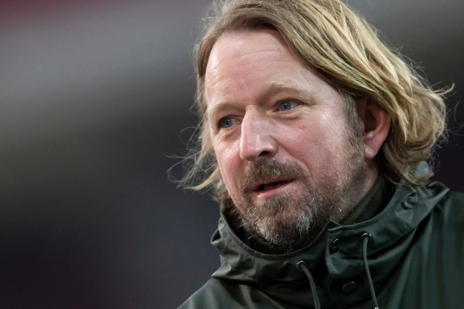 VfB-Sportdirektor Sven Mislintat (48) ist für klare Worte bekannt.