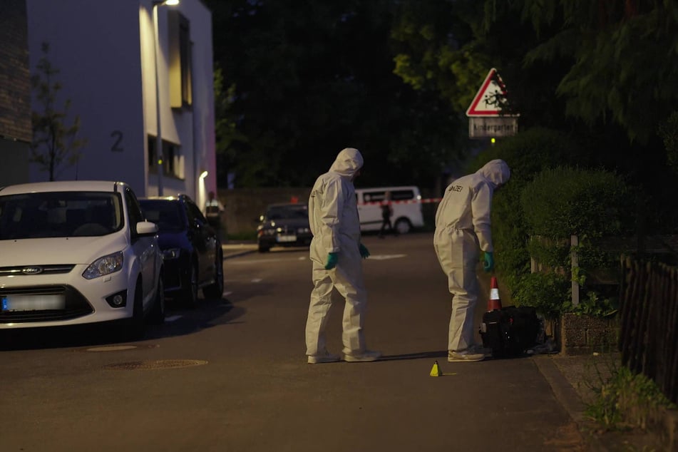 Auf der Silchestraße wurde scharf geschossen. Der Täter ist noch auf der Flucht.