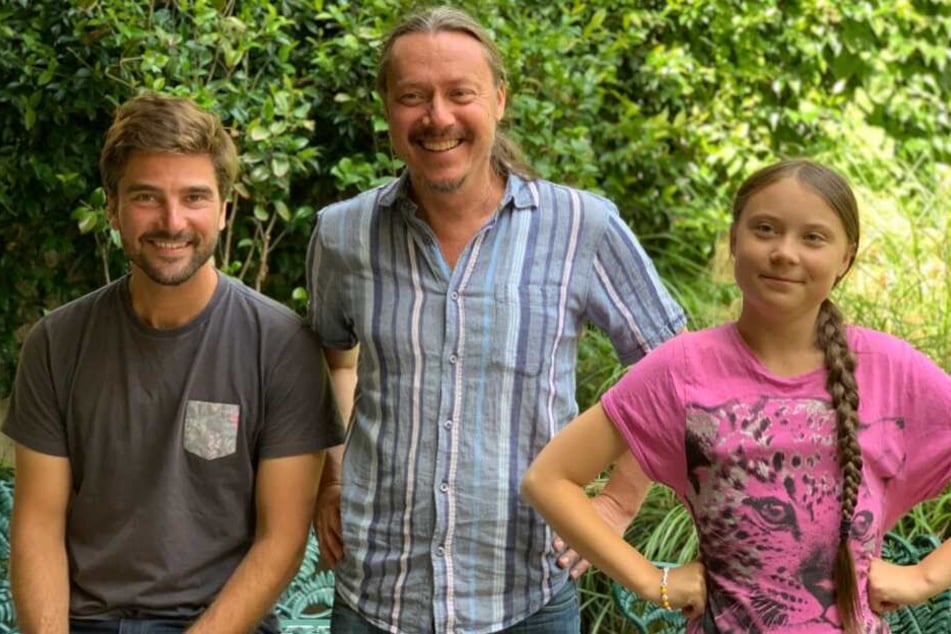 Greta Thunberg (r-l) begibt sich mit ihrem Vater Svante Thunberg und Boris Herrmann auf große Reise.