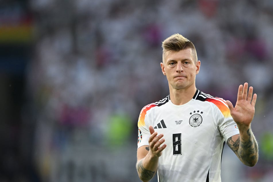 Toni Kroos (34) hat in seiner aktuellen Podcast-Folge kein Blatt vor den Mund genommen.