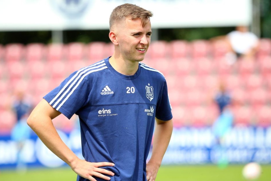 Pause für CFC-Talent Marvin Thiele: Auf sein Auto ist einer hinten drauf gefahren.