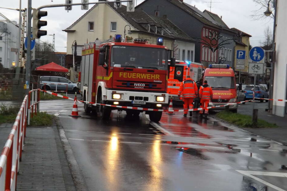 Der Unfallort wurde zunächst abgesperrt.