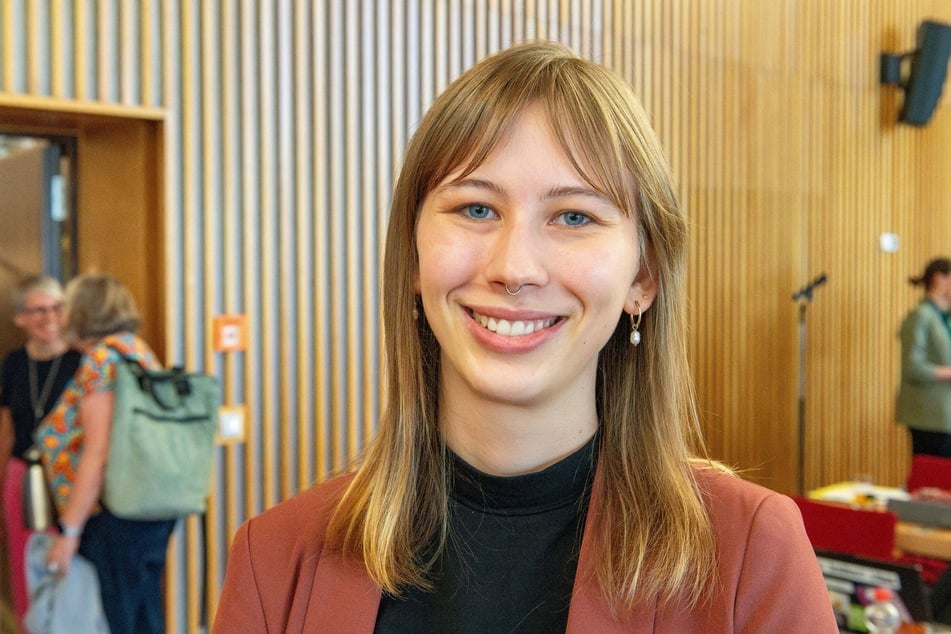 SPD-Stadträtin Elli Martius (23) kritisiert die BUGA-Broschüre der Stadt.