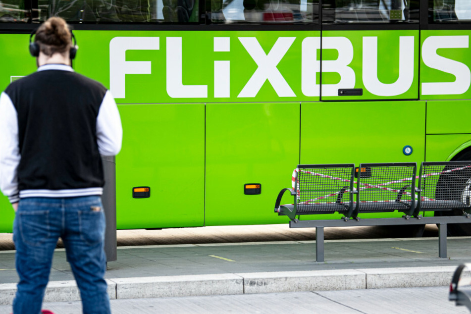 Der Fernbus-Anbieter FlixBus bietet ab dem 17. Dezember vorübergehend trotz der Coronavirus-Pandemie wieder Verbindungen an.
