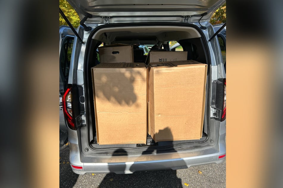 Der Kofferraum eines Schweizer Mietwagens war bis unters Dach gefüllt.