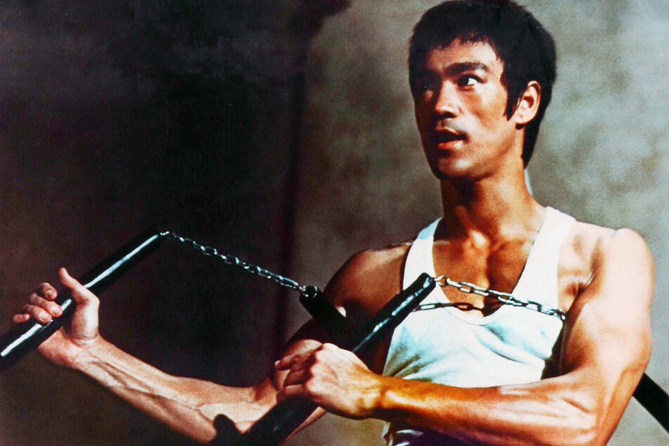 Bruce Lee may have died from drinking too much water!