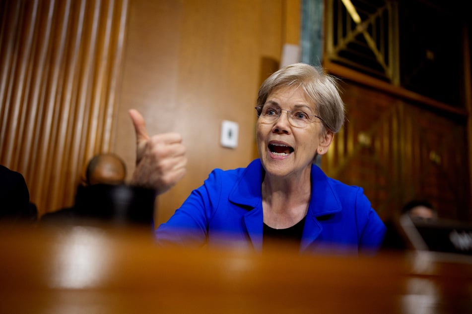 Senator Elizabeth Warren wrote a letter dated September 22, 2025, seeking further information about a potential "bailout" of Argentina.