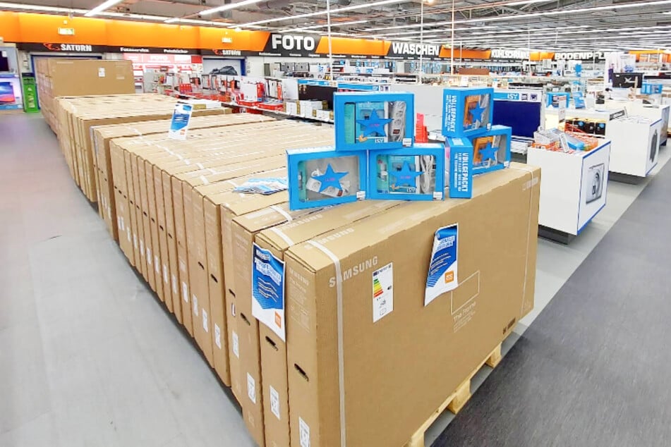 Wer am 1. Advent shoppen geht, kann diese genialen Angebote abstauben