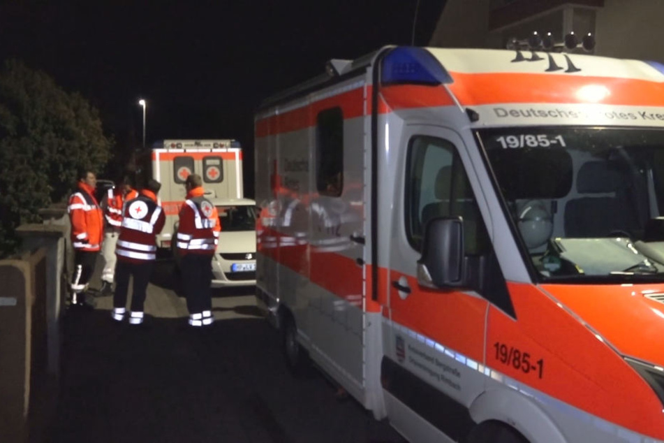 Vorsichtshalber waren auch rettungskräfte vor Ort.