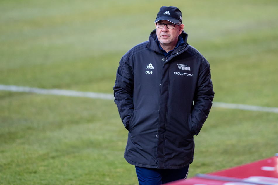 Union-Trainer Urs Fischer (54) nimmt das Interesse an seinen Spielern als Kompliment.