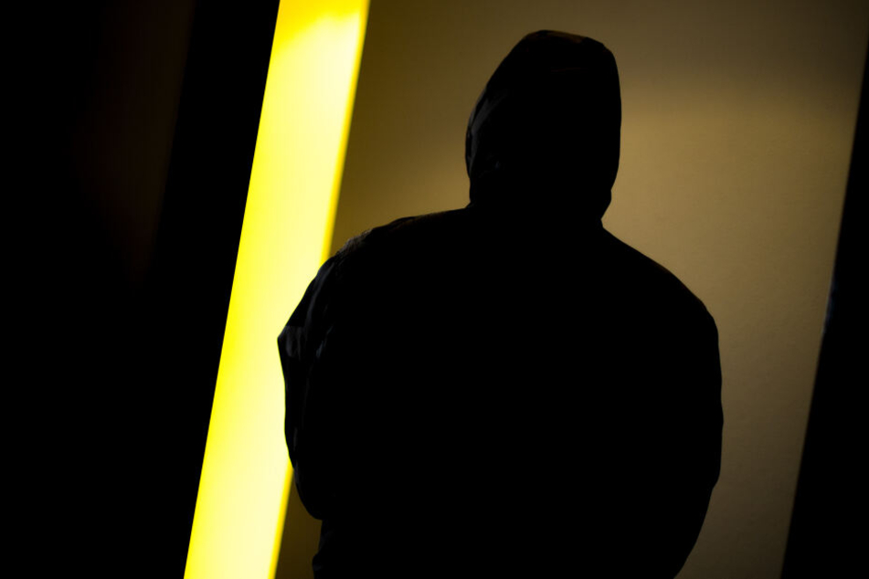 Ob die Täter ein rechtsradikales Motiv hatten wird nun von der Polizei und dem Staatsschutz ermittelt. (Symbolbild)