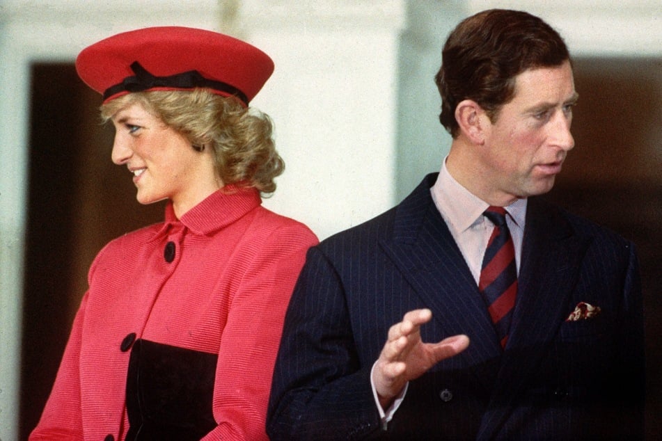 "In Kammerdiener verliebt": Prinzessin Dianas brisante Vermutung über König Charles