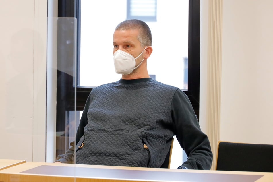 Das Amtsgericht Chemnitz hat Falk Balzer (46) freigesprochen - mal wieder.