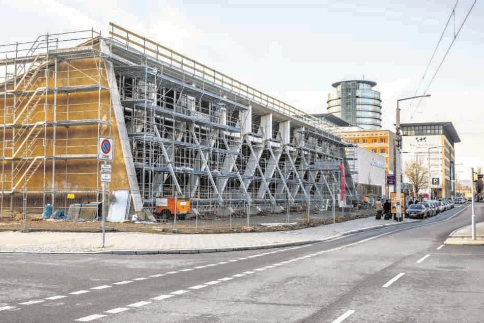 Die denkmalgeschützte Halle am Freiberger Platz wird bis 2019 saniert.