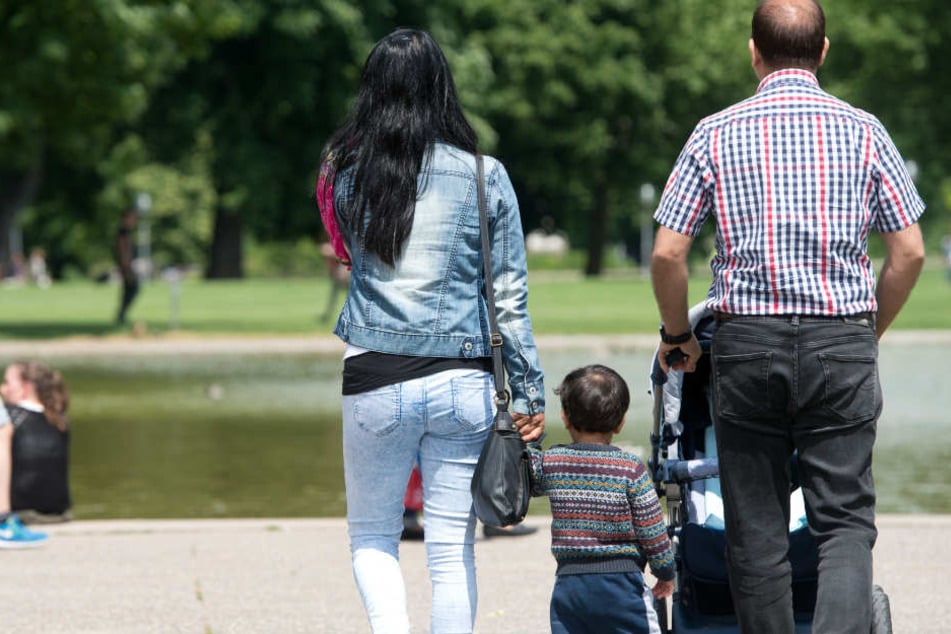 Das Familiengeld darf laut Gutachten nicht auf Hartz IV angerechnet werden. (Symbolbild)