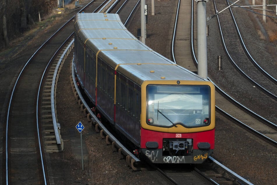 Aufgrund eines Personalausfalls ist der S-Bahnverkehr in Berlin am Dienstagmorgen eingeschränkt. (Symbolfoto)