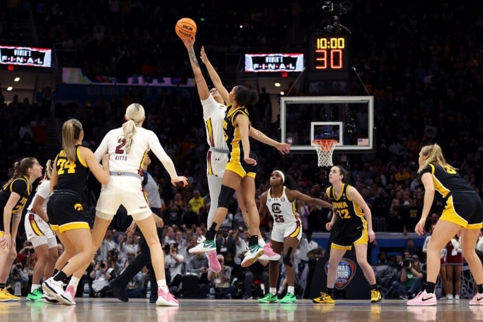 Women's college basketball championship shatters TV records