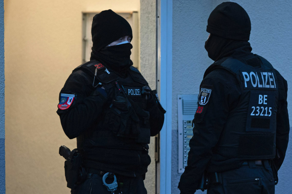 Großrazzia gegen salafistische Vereinigung - Innensenator Geisel: Gefahr "im Keim ersticken"