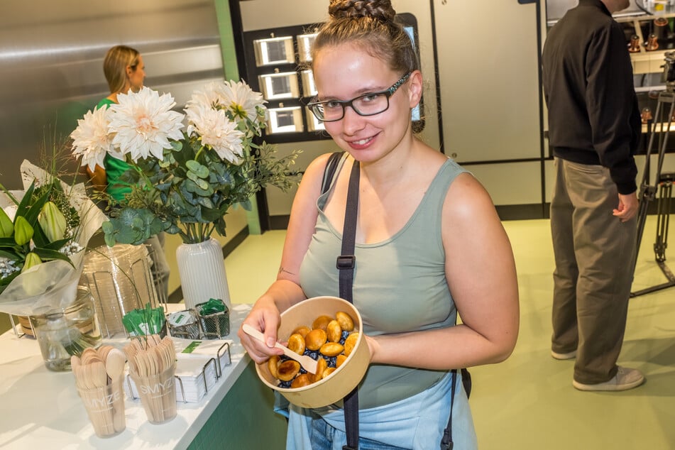 Lea (26) aus Oschatz war mit ihren "Pancakes mit Blaubeeren" hochzufrieden.