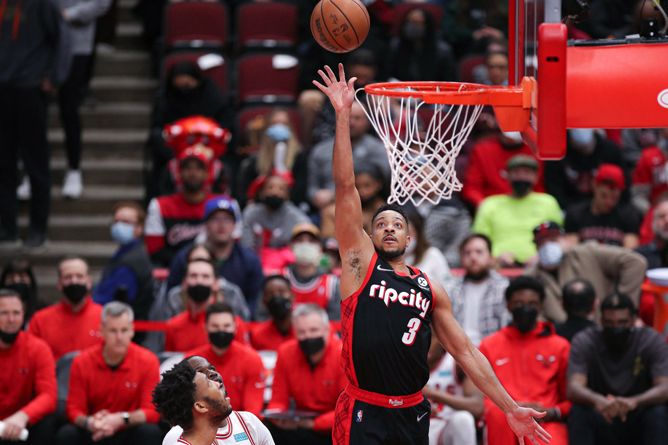 NBA trades: McCollum leaves Trail Blazers for Pelicans in seven-player deal