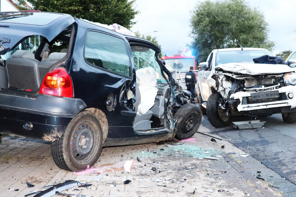 In der Straße "Im Raibacher Tal" in Groß-Umstadt kam es am Dienstagabend zu einem verhängnisvollen Frontal-Crash.