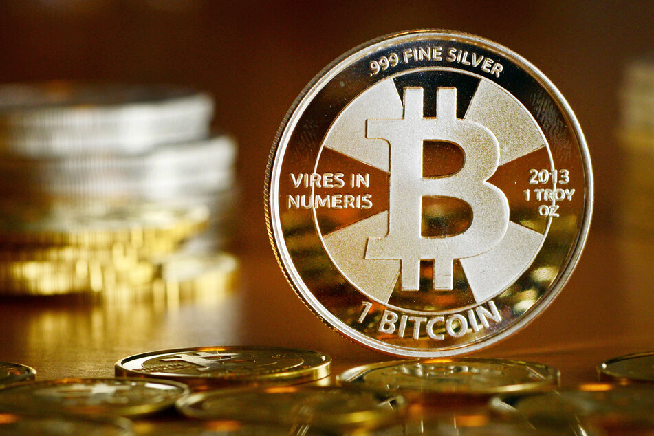 Das NRW-Justizministerium hat über Beschlagnahmungen bei Kriminellen Bitcoin im momentanen Gegenwert von einigen Millionen Euro im Besitz.