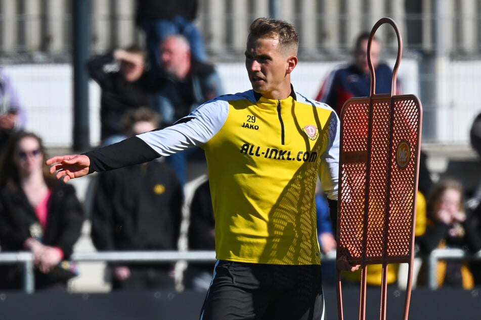 Blickt voller Energie auf die heiße Saisonphase mit den Dynamos: Lukas Boeder (28).