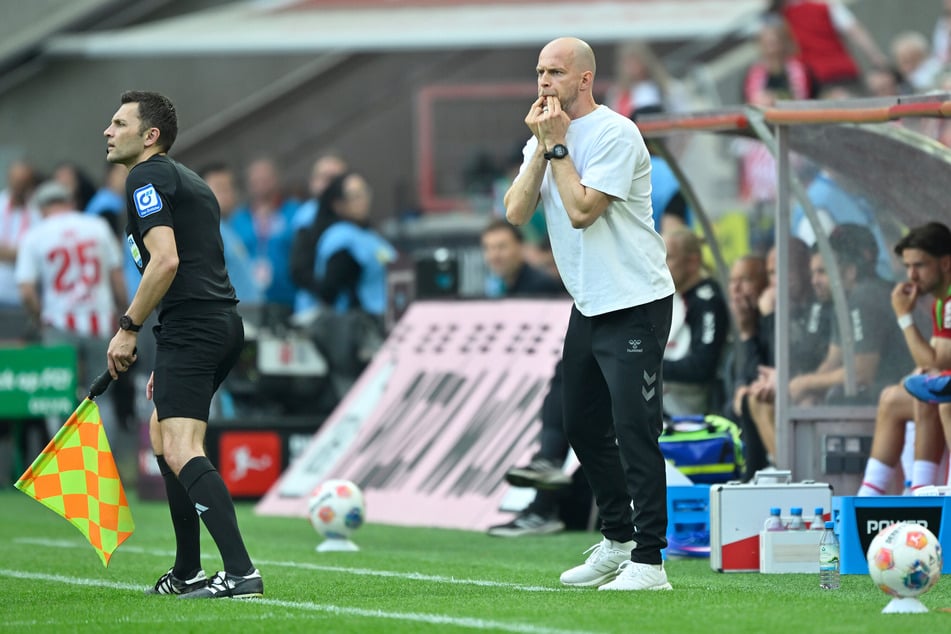René Wagner (37) ist beim 1. FC Köln vom Interims- zum Cheftrainer befördert worden.