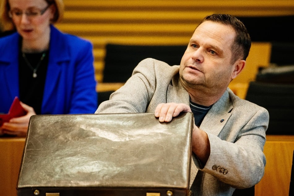 Verfolgung Unschuldiger AfDPolitiker Czuppon bekommt saftige