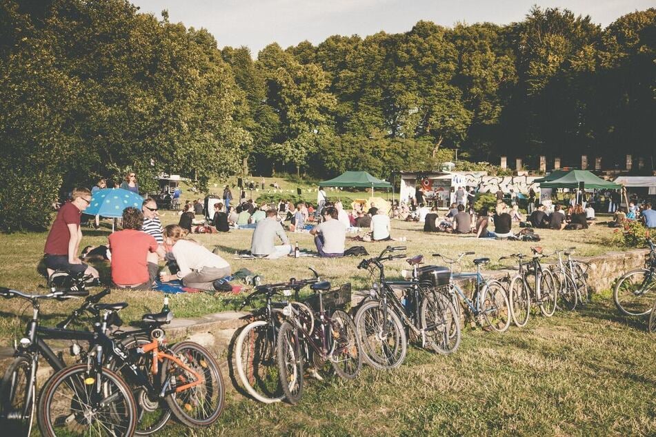 Samstag und Sonntag gibt es beim Hörspielfestival direkt am Elsterflutbecken ordentlich was auf die Ohren.