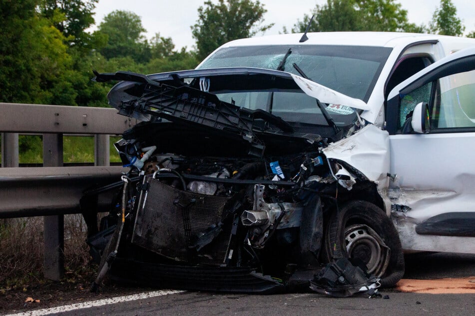 Unfall mit teils schwer Verletzten bei Mainz: A60 mehrere Stunden gesperrt