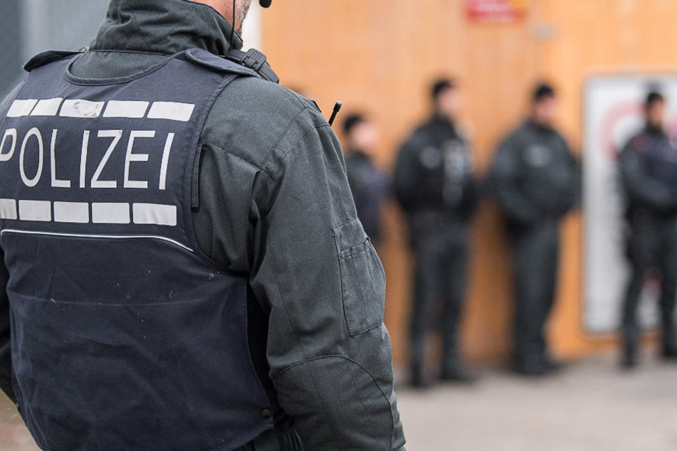 Die Polizei stürmte ein Hotel nahe des Hamburger Hauptbahnhofes (Symbolbild).