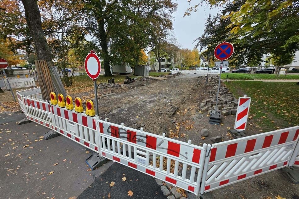 Bauarbeiten auf der Zwischenspange der Mendelssohnallee führen zu Verkehrseinschränkungen.
