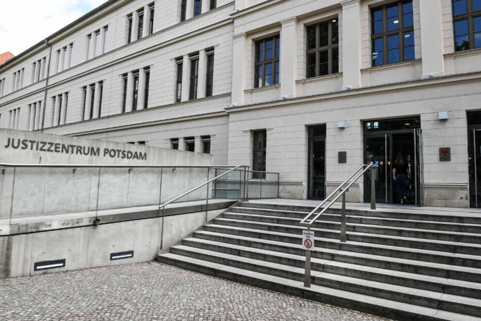 Mordversuch an Partnerin: Sanitäterin schildert schockierende Details