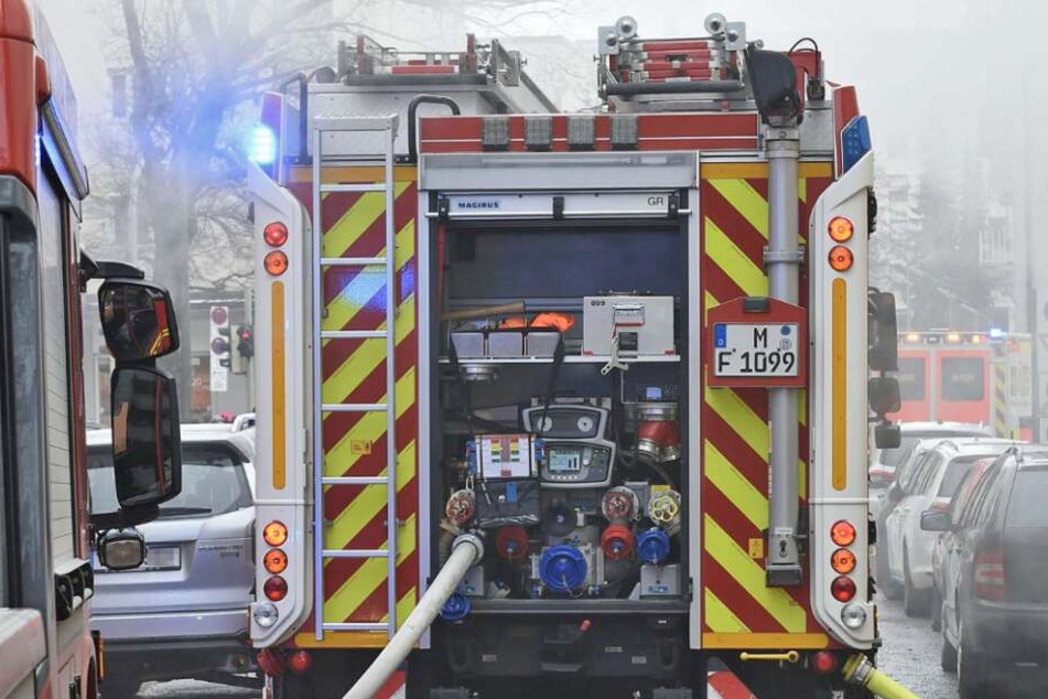 Das Feuer in der Alpspitzstraße konnte von der Feuerwehr gelöscht werden. (Symbolbild)