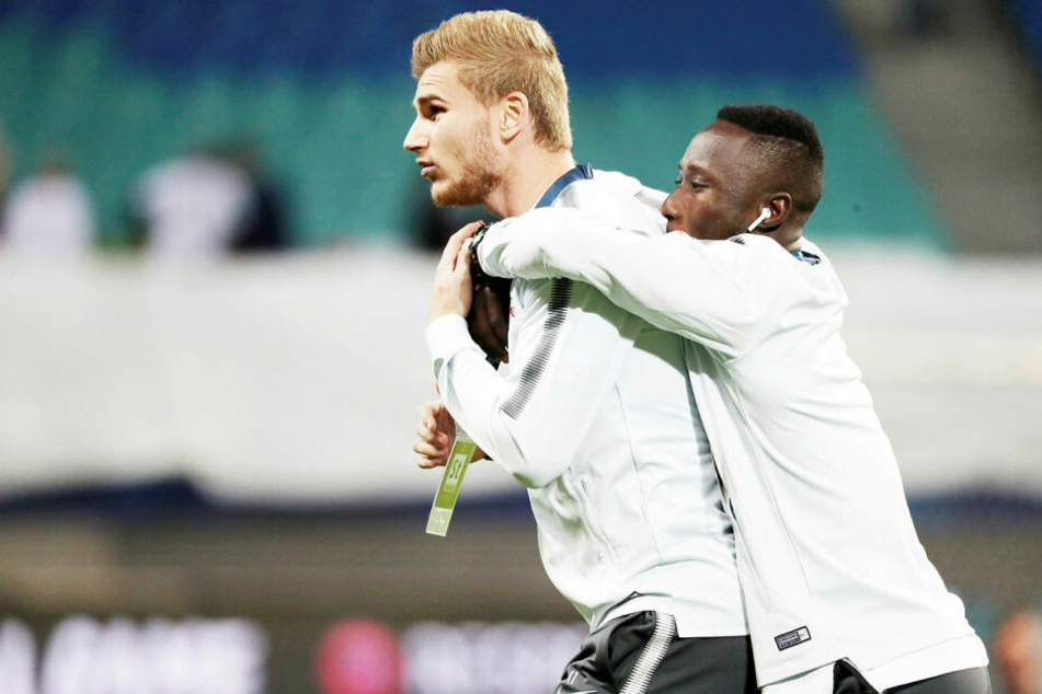 Von 2016 bis 2018 kickten Timo Werner (l.) und Naby Keita zusammen bei RB Leipzig. Jetzt will der Guineer seinen Kumpel zu sich nach Liverpool locken.