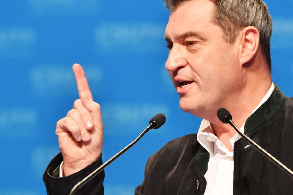 Regierungschef Markus Söder berät sich am Freitag in Bayern mit Experten.