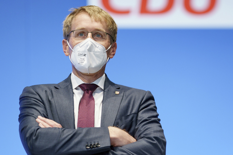 Ministerpräsident Daniel Günther (48) muss die Wahlschlappe seiner CDU verdauen. (Archivbild)