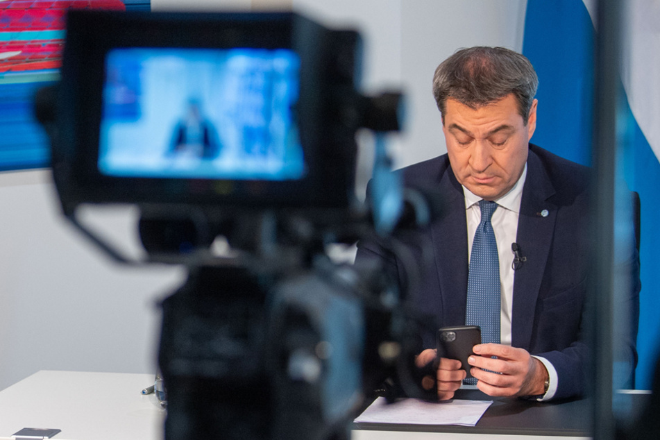 Die Grundsatzrede von Partei-Boss Markus Söder steht im Mittelpunkt des Parteitags.