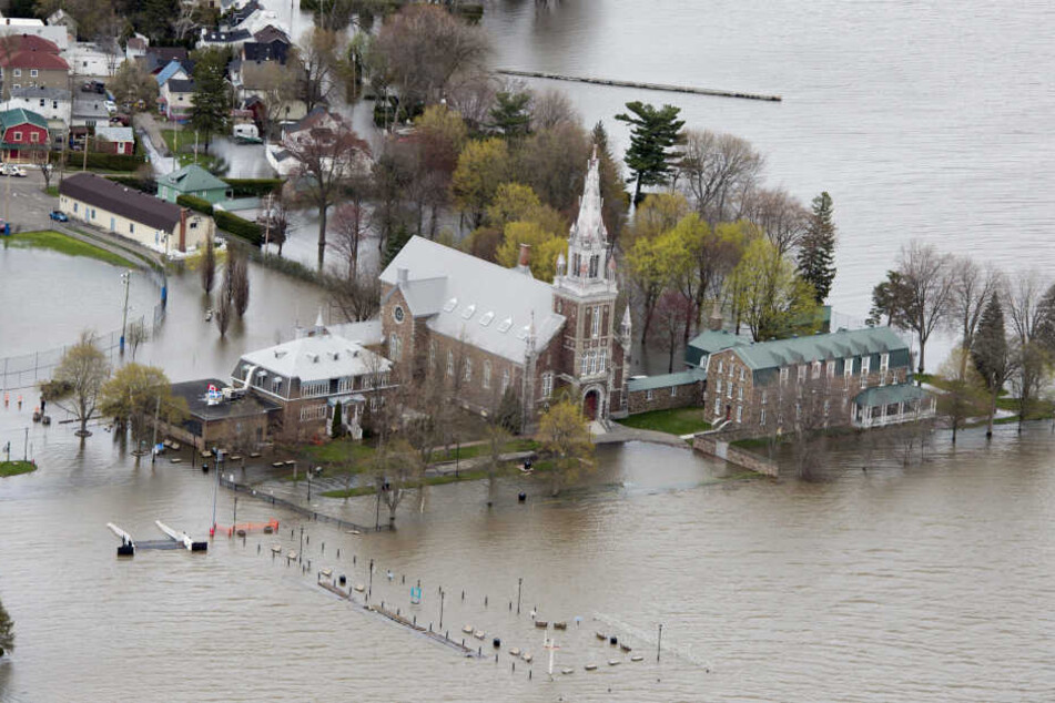 In Kanada ist es durch heftige Regenfälle zu schweren Überschwemmungen gekommen.