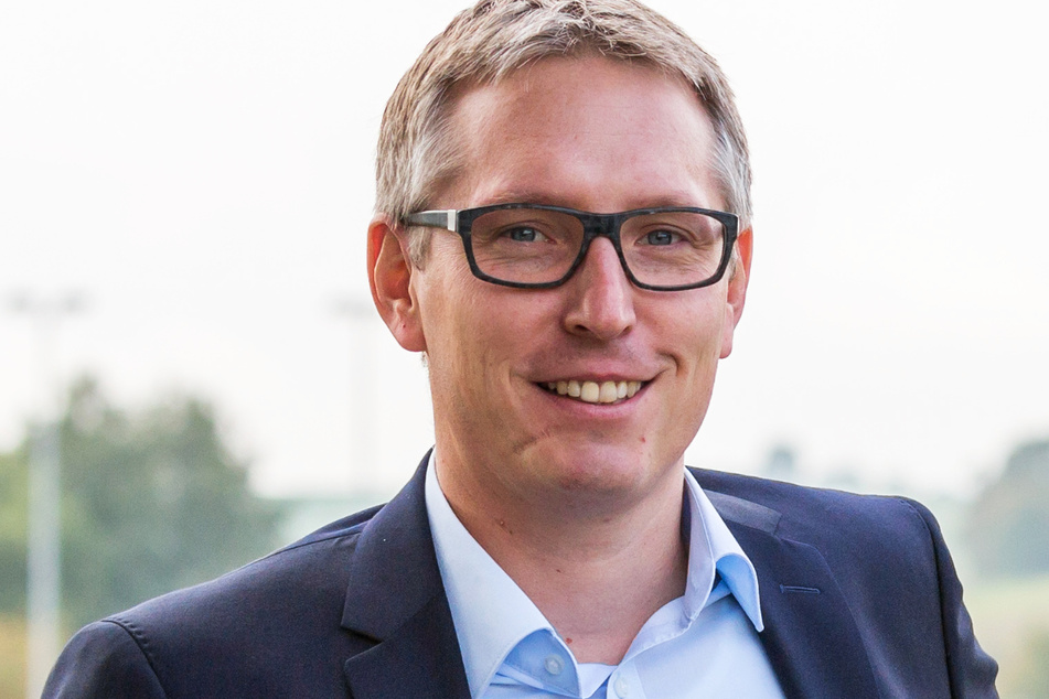 TSG-Geschäftsführer Frank Briel zeigt in der Debatte um die 50+1-Regel auf andere Klubs.