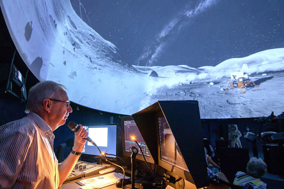 Im Planetarium Lichtenstein konnten Besucher am Sonnabend die Mondlandungen fast hautnah erleben