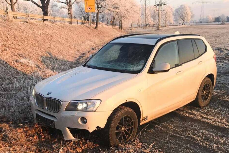 Dieser weiße BMW X3 wurde im Großraum Frankfurt am Main als gestohlen gemeldet.