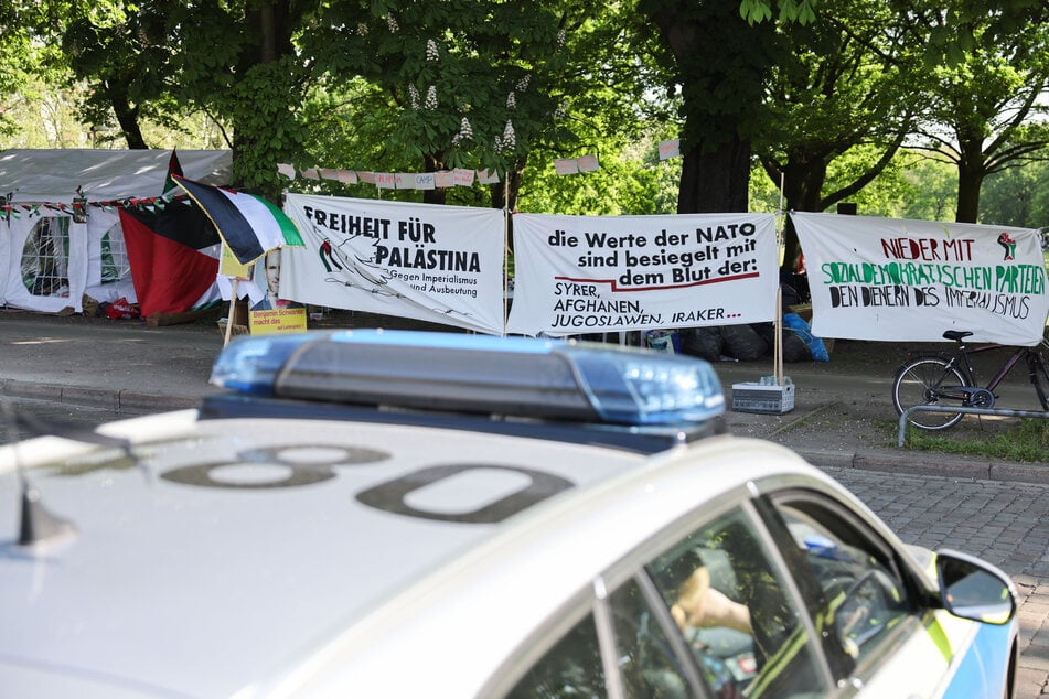 Das Protestcamp war am 6. Mai an der Moorweide am Hamburger Dammtorbahnhof errichtet werden.