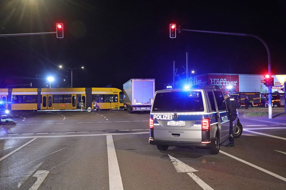 Die Rettungskräfte wurden kurz nach 19 Uhr zu dem Unfall alarmiert.